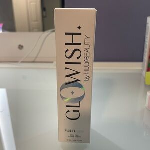 Huda Beauty Glowish MultiDew Skin Tint - 07 Tan Light 40ml